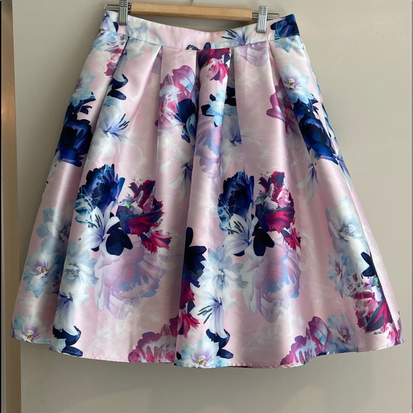 Chelsea floral print taffe midi skirt - Picture 2 of 5